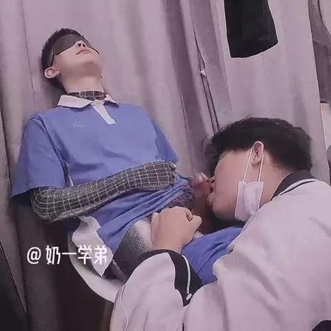 奶一学弟-小白网